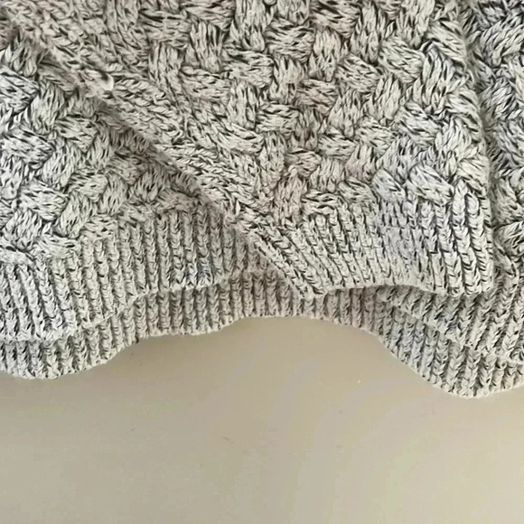 ❤️2/$40❤️EUC[2XL] Denver Hayes Light Gray Turtle  Neck Knit Sweater - Picture 2 of 5